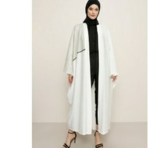 Turkish white abaya